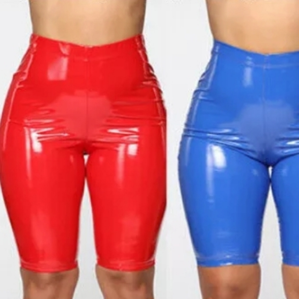 Shorts - Picture 3 of 5